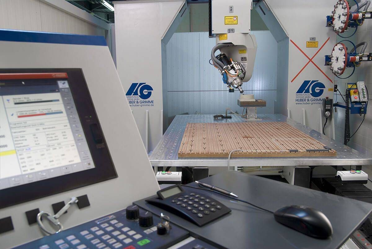 5-Achs CNC-Bearbeitungscenter